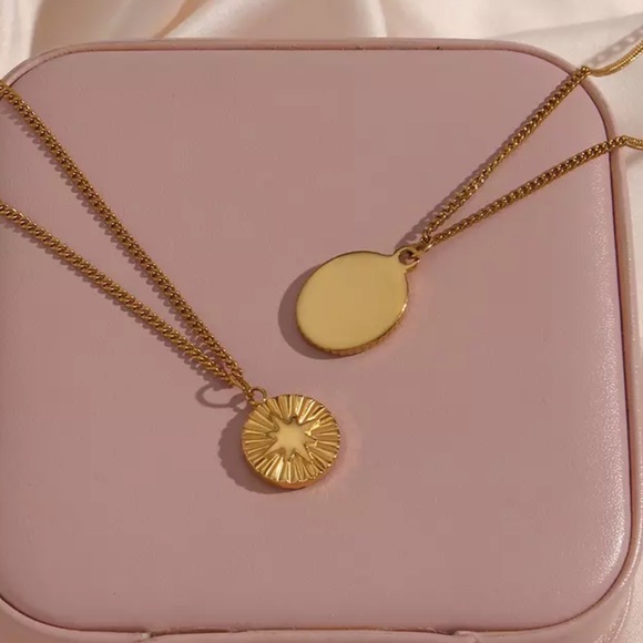 NEW 18K GOLD OVAL PENDANT MOON SUN STAR NECKLACE, NICE NECKLACE, CUTE NECKLACE - Picture 6 of 7